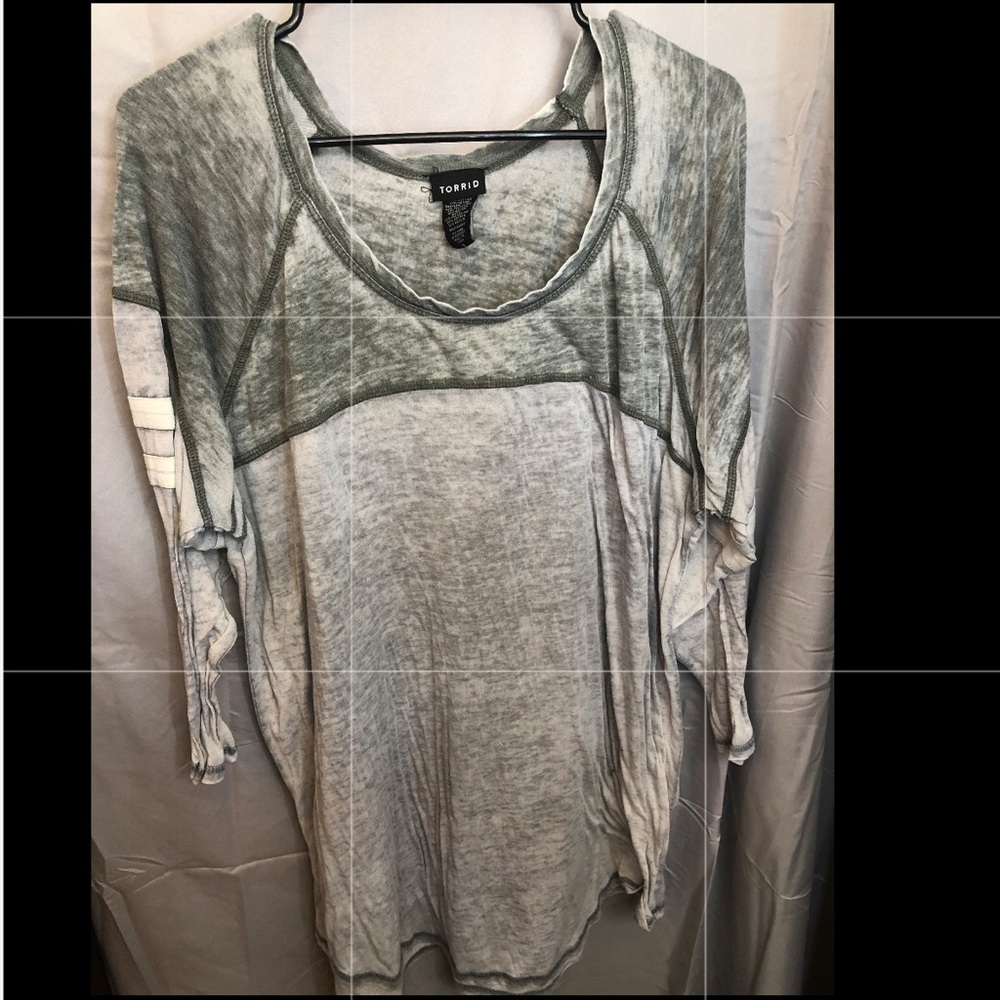 Loose fitting football tee!!